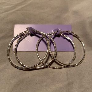 Set of earrings. Brand new